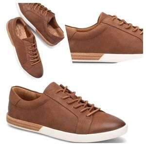 KORK-EASE 
Kork-Ease Paislee sneakers size 10 M